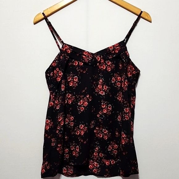 Dynamite Floral Top - Picture 6 of 9